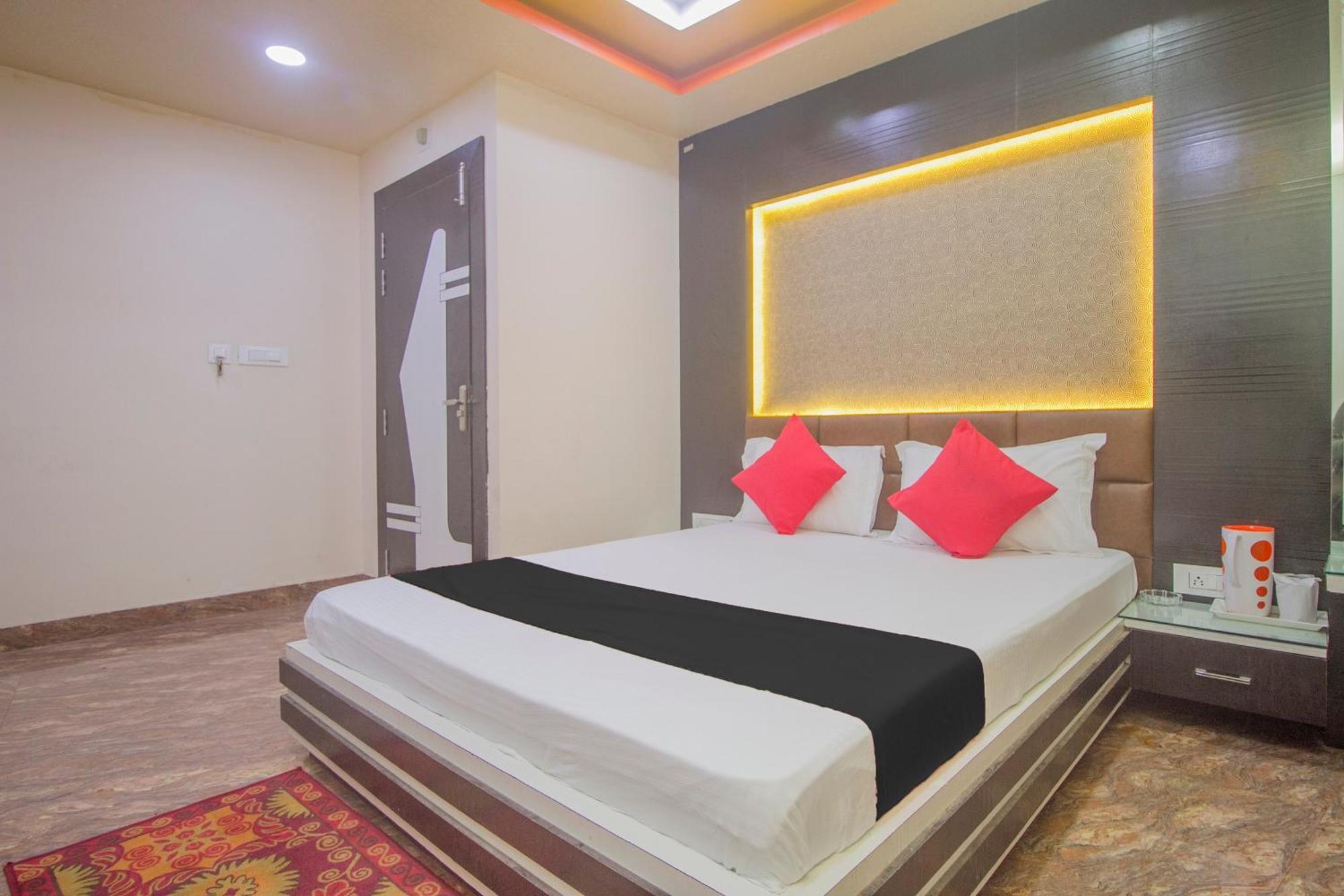 Capital O Stay In Koch Bihār Dış mekan fotoğraf